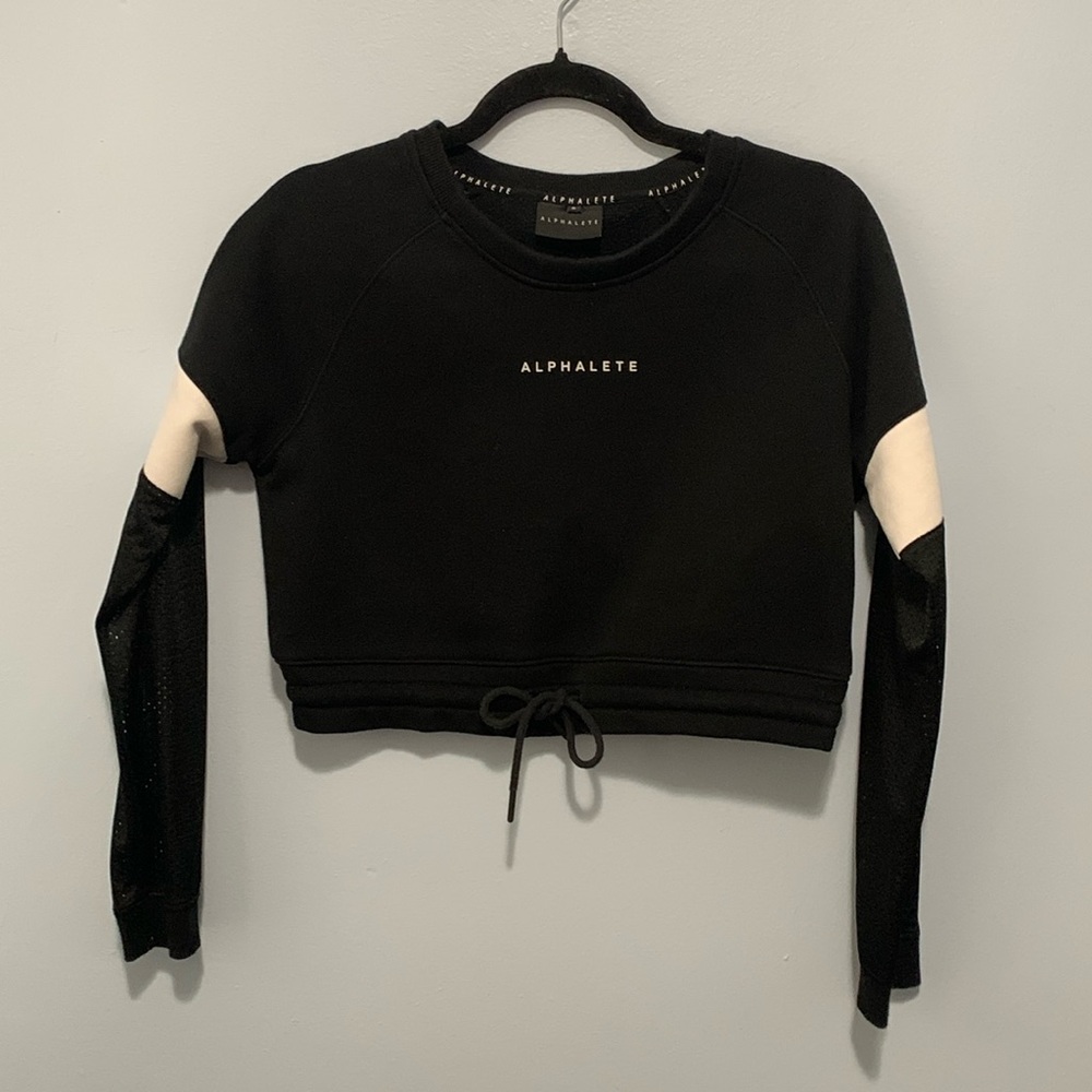 Alphalete cropped sweatshirt size small